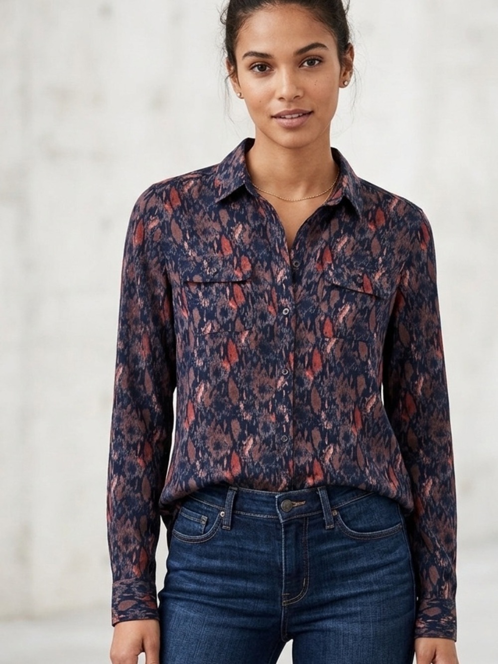 American Eagle Button Down Print Blouse. Size XS